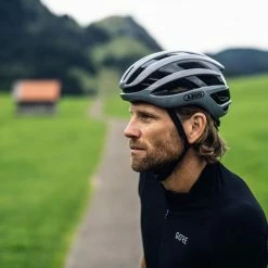 Abus Cykelhjelm Macator, Midnight Blue Shiny -MIPS Cykelhjelme Salg 2023 abus cykelhjelm macator midnight blue shiny 5