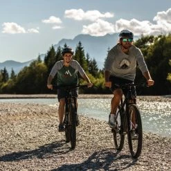 Abus Cykelhjelm Montrailer, Midnight Blå 13 Abus Cykelhjelm Montrailer, Midnight Blå -MIPS Cykelhjelme Salg 2023 abus cykelhjelm montrailer midnight blaa 5