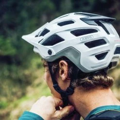 Abus Cykelhjelm Moventor 2.0, Midnight Blue -MIPS Cykelhjelme Salg 2023 abus cykelhjelm moventor 20 midnight blue 4