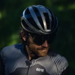 Abus Cykelhjelm Viantor, Dark Grey -MIPS Cykelhjelme Salg 2023 abus cykelhjelm viantor dark grey 2