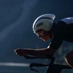 Abus Shiny Black GameChanger TT Cykelhjelm 19 Abus Shiny Black GameChanger TT Cykelhjelm -MIPS Cykelhjelme Salg 2023 abus shiny black gamechanger tt cykelhjelm 5