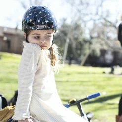 Nutcase Little Nutty Stars Are Born Gloss MIPS -MIPS Cykelhjelme Salg 2023 nutcase little nutty stars are born gloss mips 11